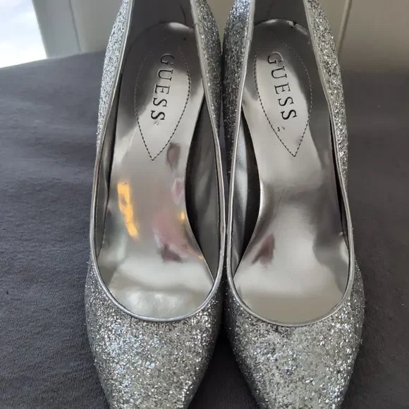 Guess Silver Metallic Glitter Pointed Toe High Heel Stilettos Women's shoe 8 - Picture 10 of 10